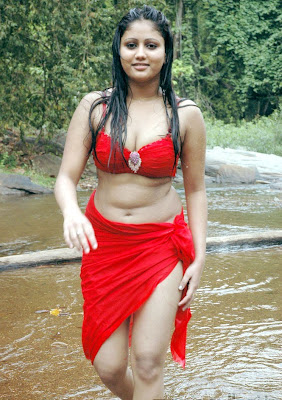 Amrutha Valli hot