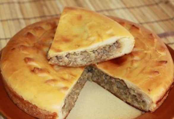 Мясной пирог в мультиварке