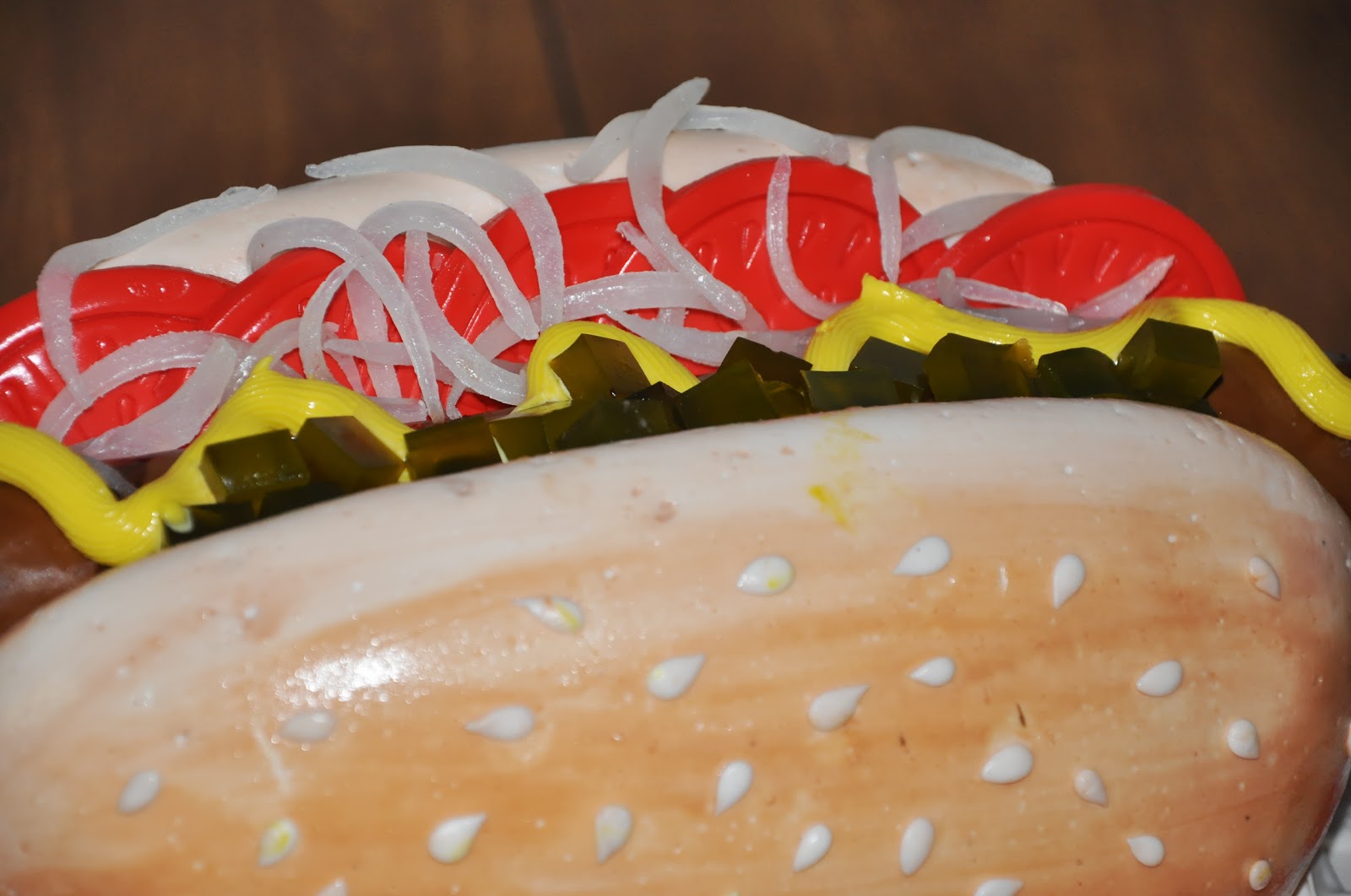 TheCake Hot Dog cake TUTORIAL