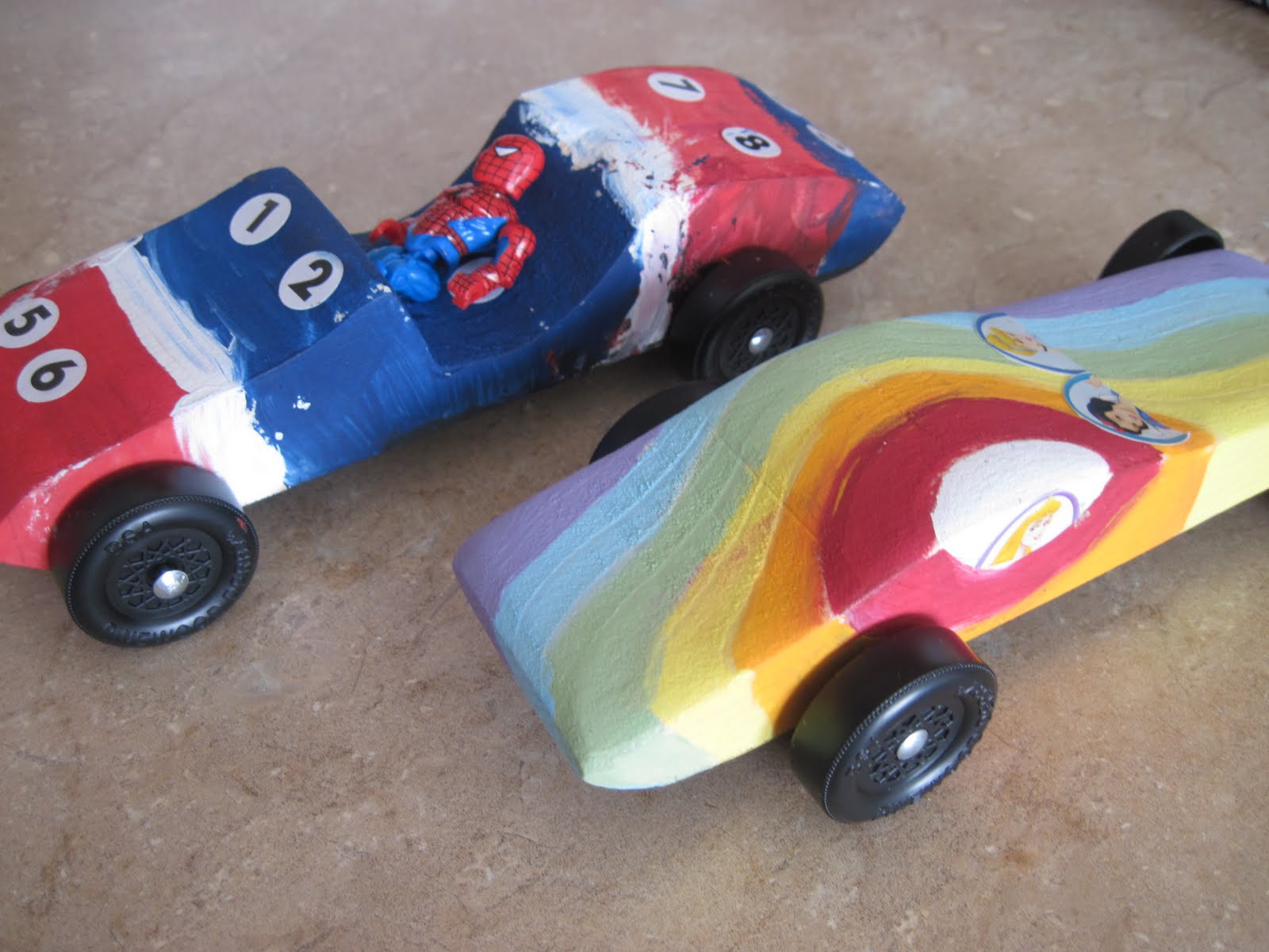 Your Creativity Inspires Me: Pinewood Derby Cars