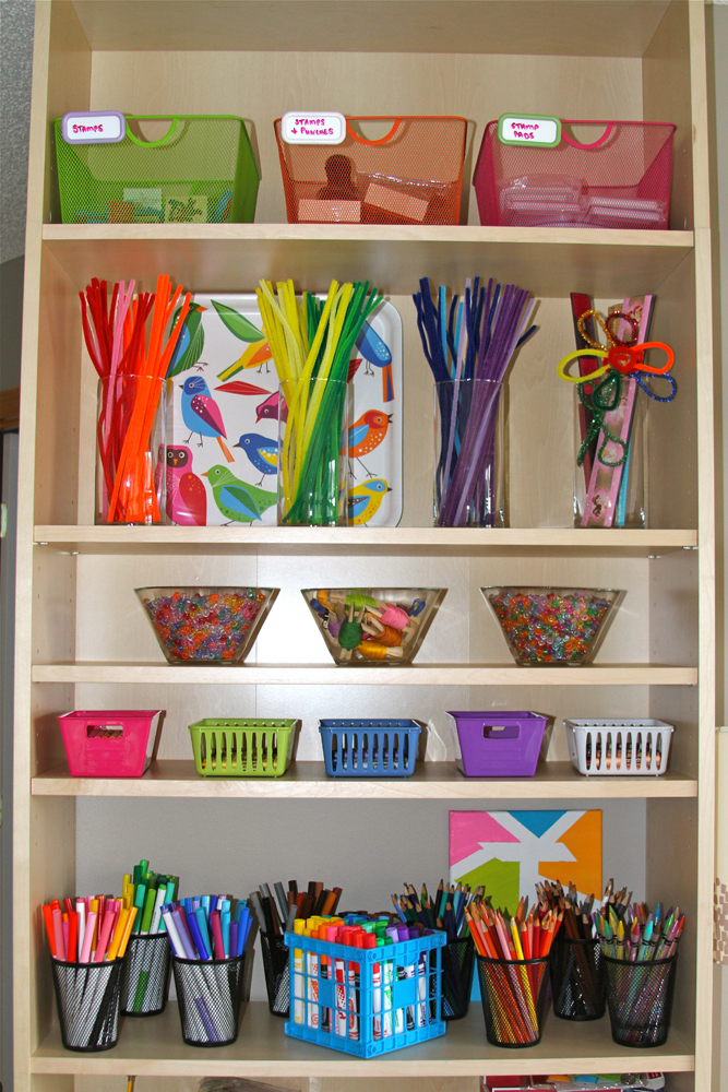 Holly's Arts and Crafts Corner Our New Art Room!!