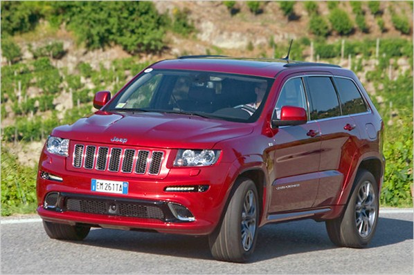 http://4.bp.blogspot.com/-VyHOJxtC-hA/T-nPYhPoDEI/AAAAAAAABxw/ThHO03zk-3s/s1600/2013+Jeep+Grand+Cherokee+SRT.jpg