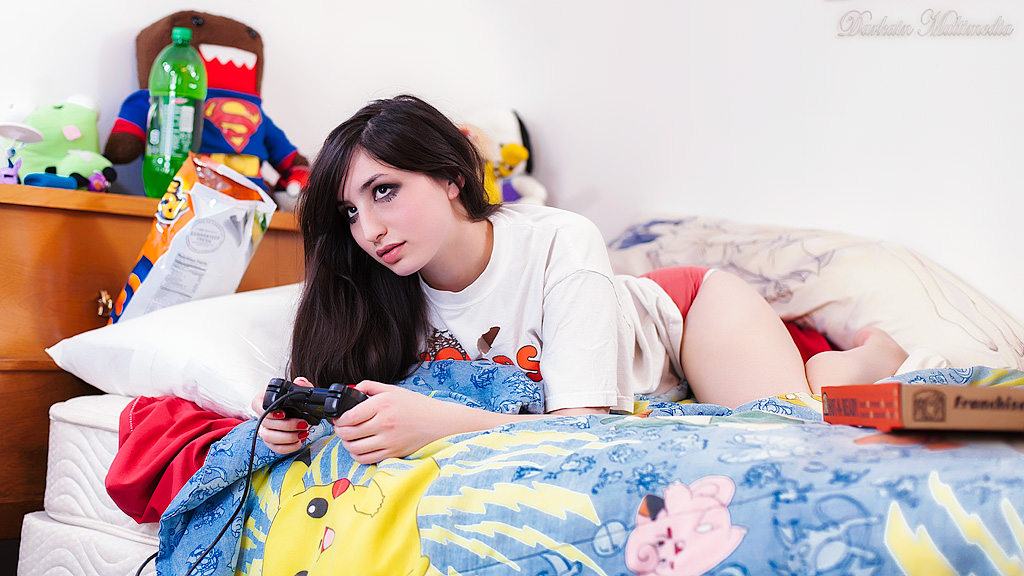 Gamer girl plays with herself