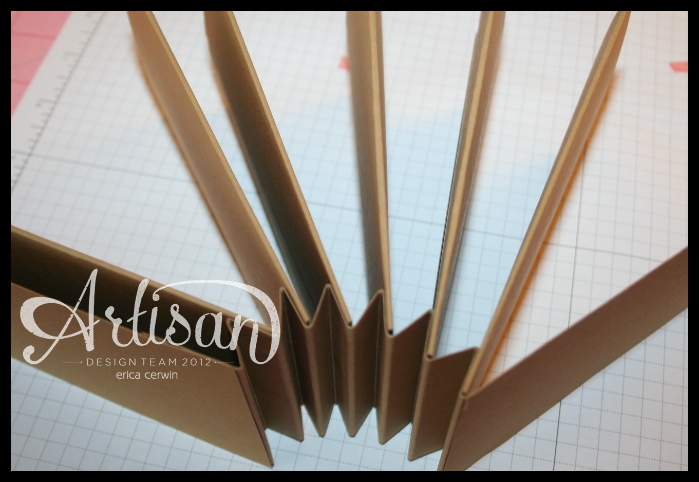 Pink Buckaroo Designs Accordion Mini Album Tutorial