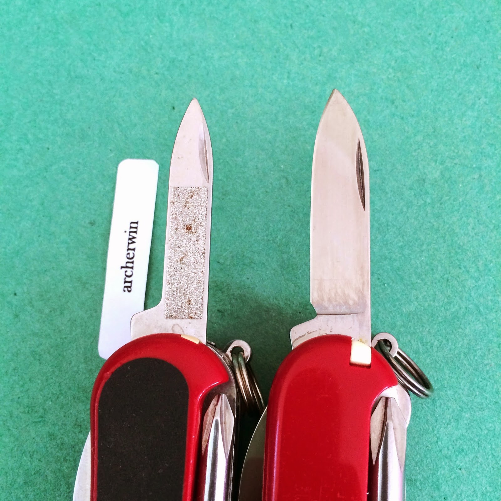 archerwin's Swiss Army Knives REVIEW Victorinox Fieldmaster vs Wenger