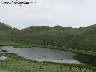 A mini island in the middle of Prashar Lake A mini island in the middle of Prashar Lake