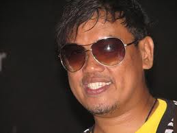 Biografi Lengkap Uya Kuya