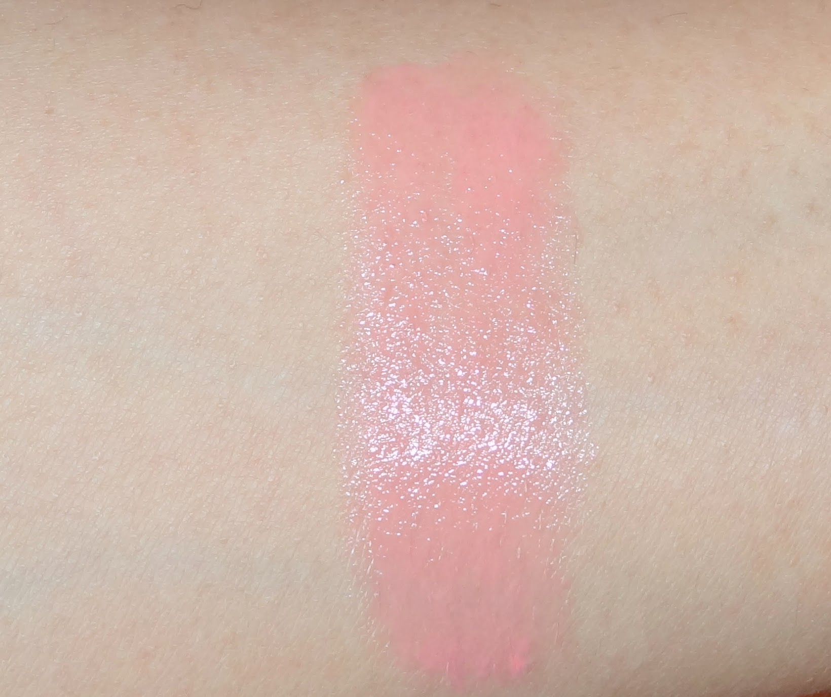 Maybelline Baby Lips Candy Wow Peach Review, Swatches Maybelline Baby Lips Candy Wow Peach Review, Swatches, baby lips, best tinted lip balm in India, Maybelline Baby Lips Candy Wow price in India, Indian beauty blogger, lip balm, Maybelline, Maybelline Baby Lips Candy Wow, peach shade, review, review and swatches, Maybelline New York, Chamber of beauty