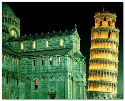 Torre de Pisa de noche Torre de Pisa de noche