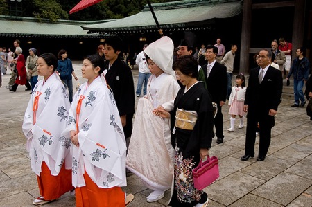 japanese wedding ceremony traditions Statement The brace says they are 