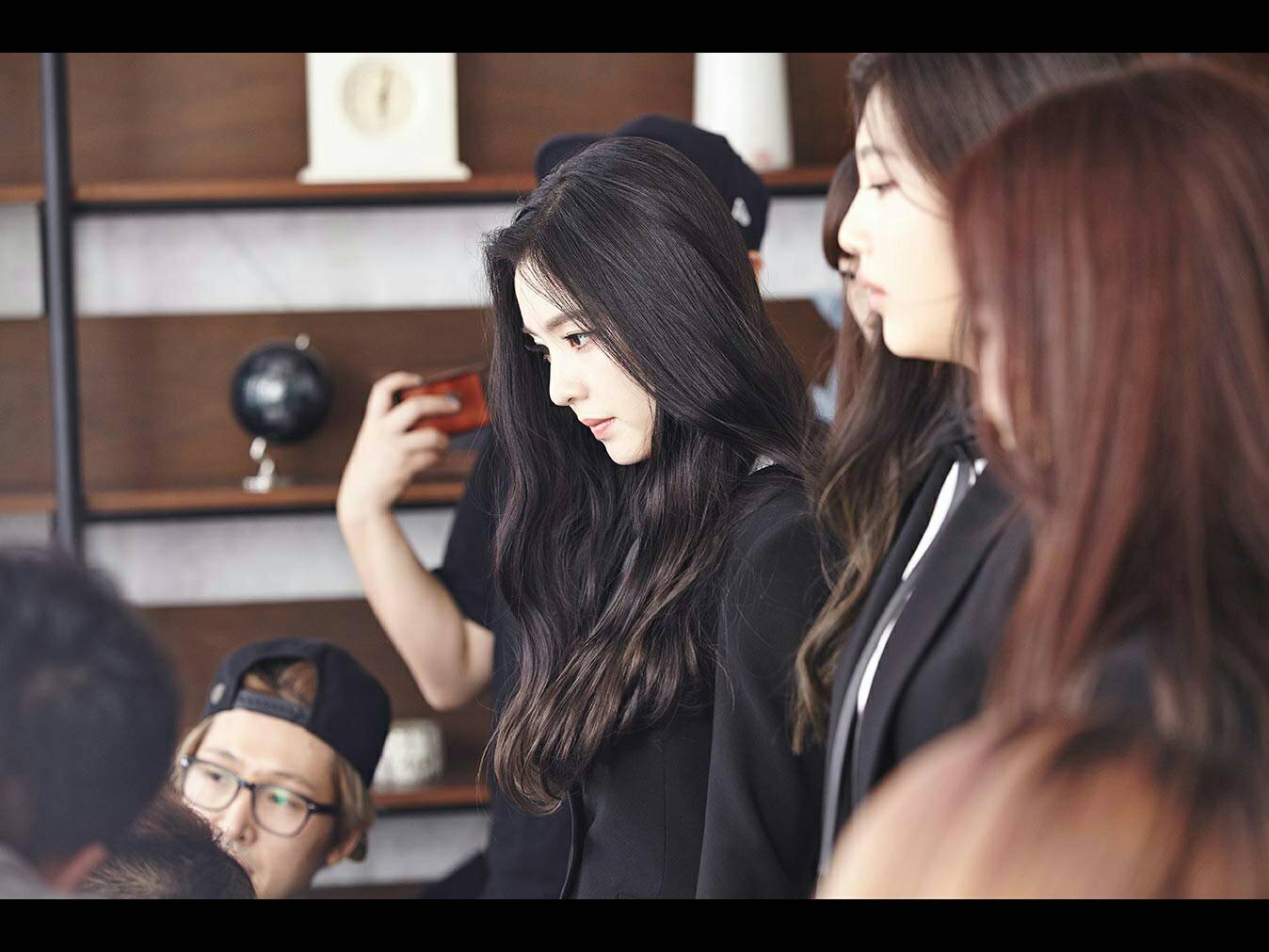 Red Velvet Ice Cream Cake Behind The Scene Red Velvet Ice Cream Cake Behind The Scene