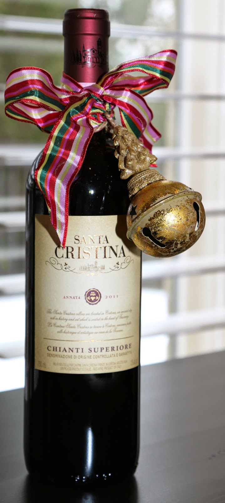 Ornament Detail Wine Bottle Wrapping Ornament Detail Wine Bottle Wrapping Image