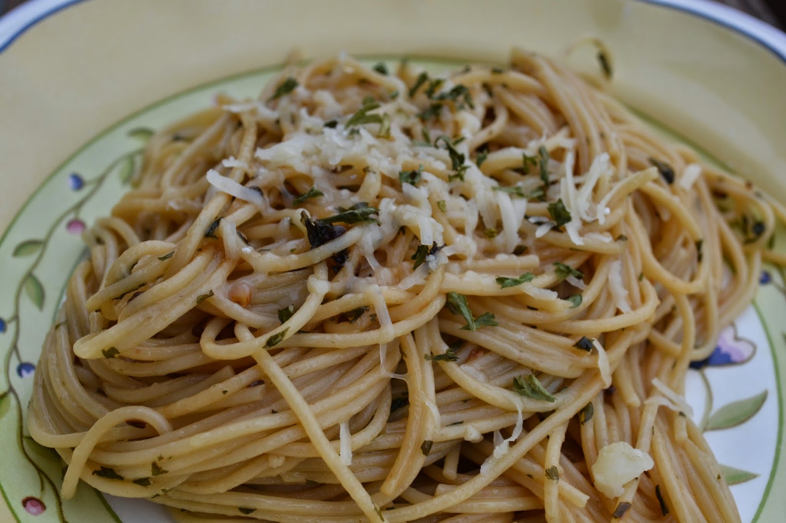 Barilla Thin Spaghetti with Garlic, Red Pepper and Olive Oil