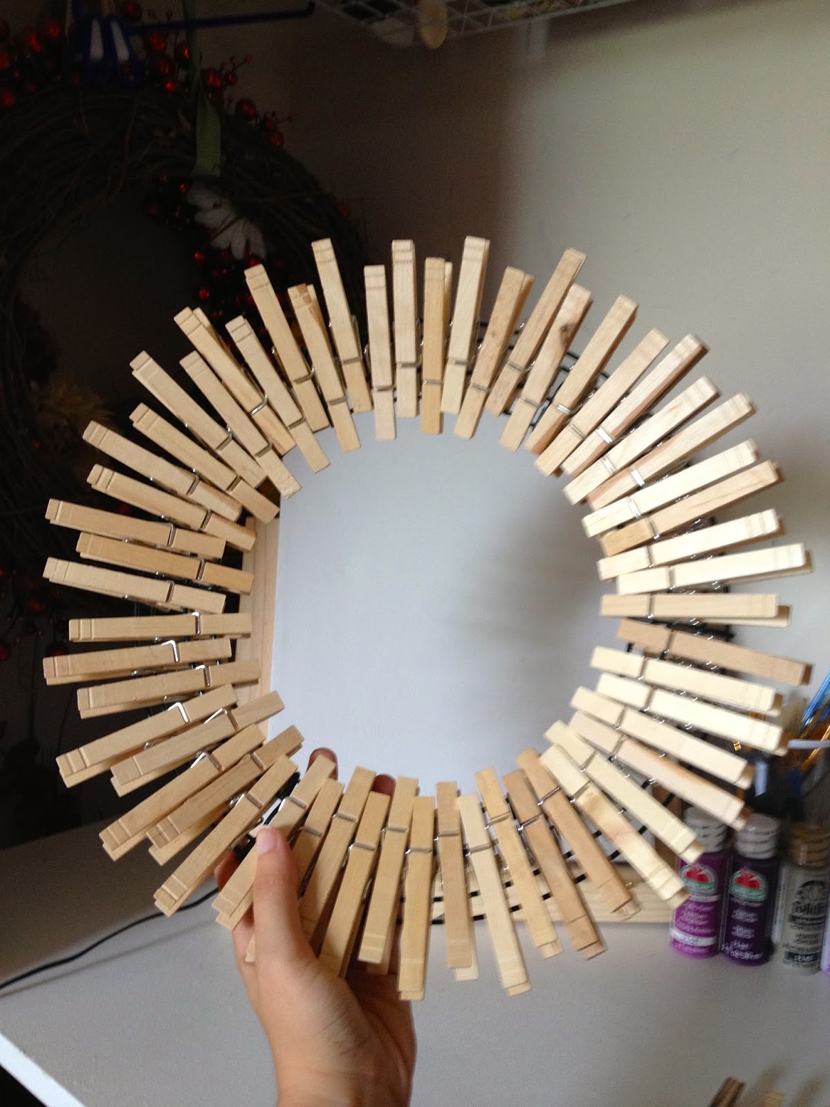 DIY StarBurst Laundry Room Clothespin Wreath Overthrow Martha