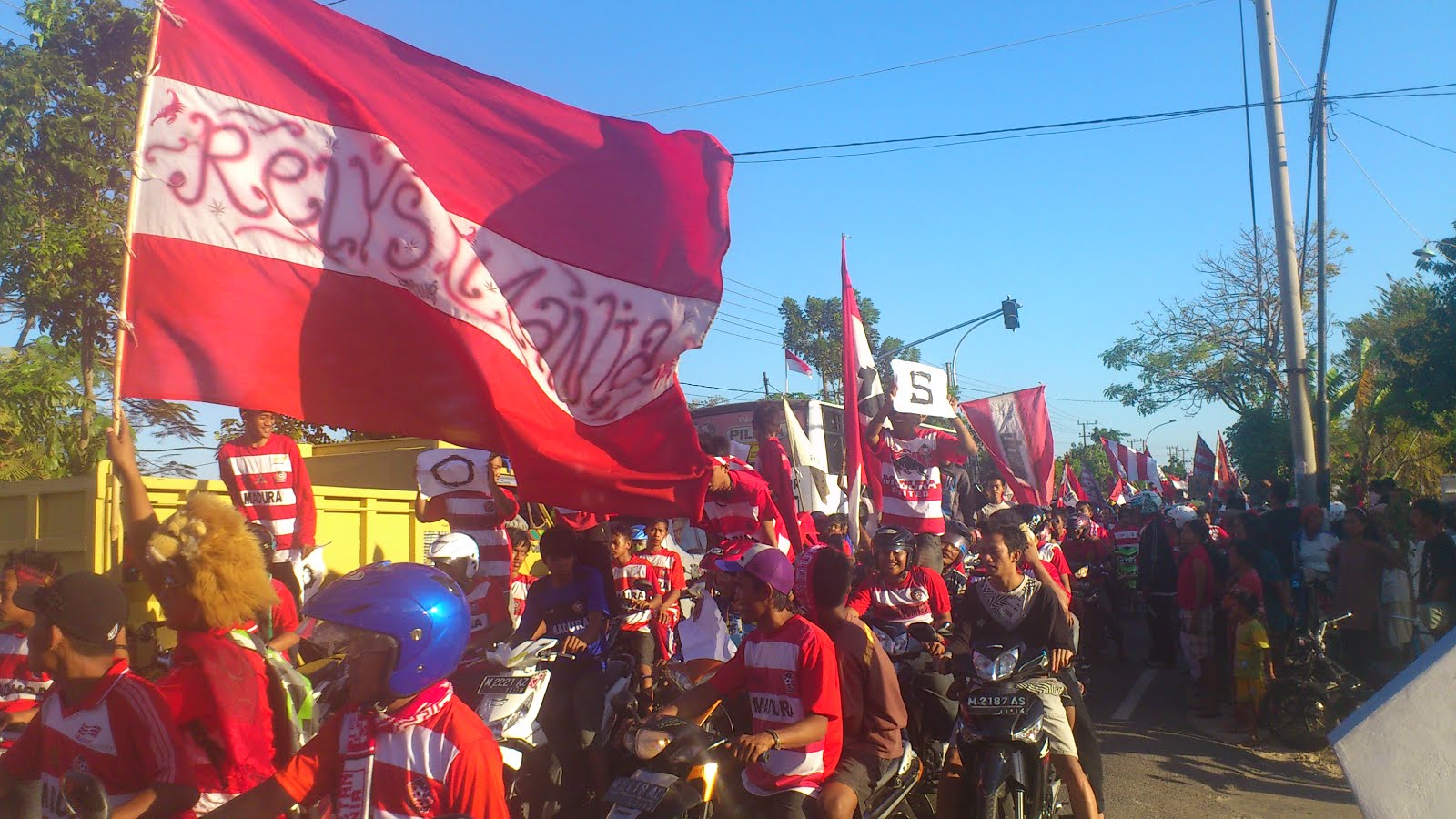 jual kaos Persepam madura united