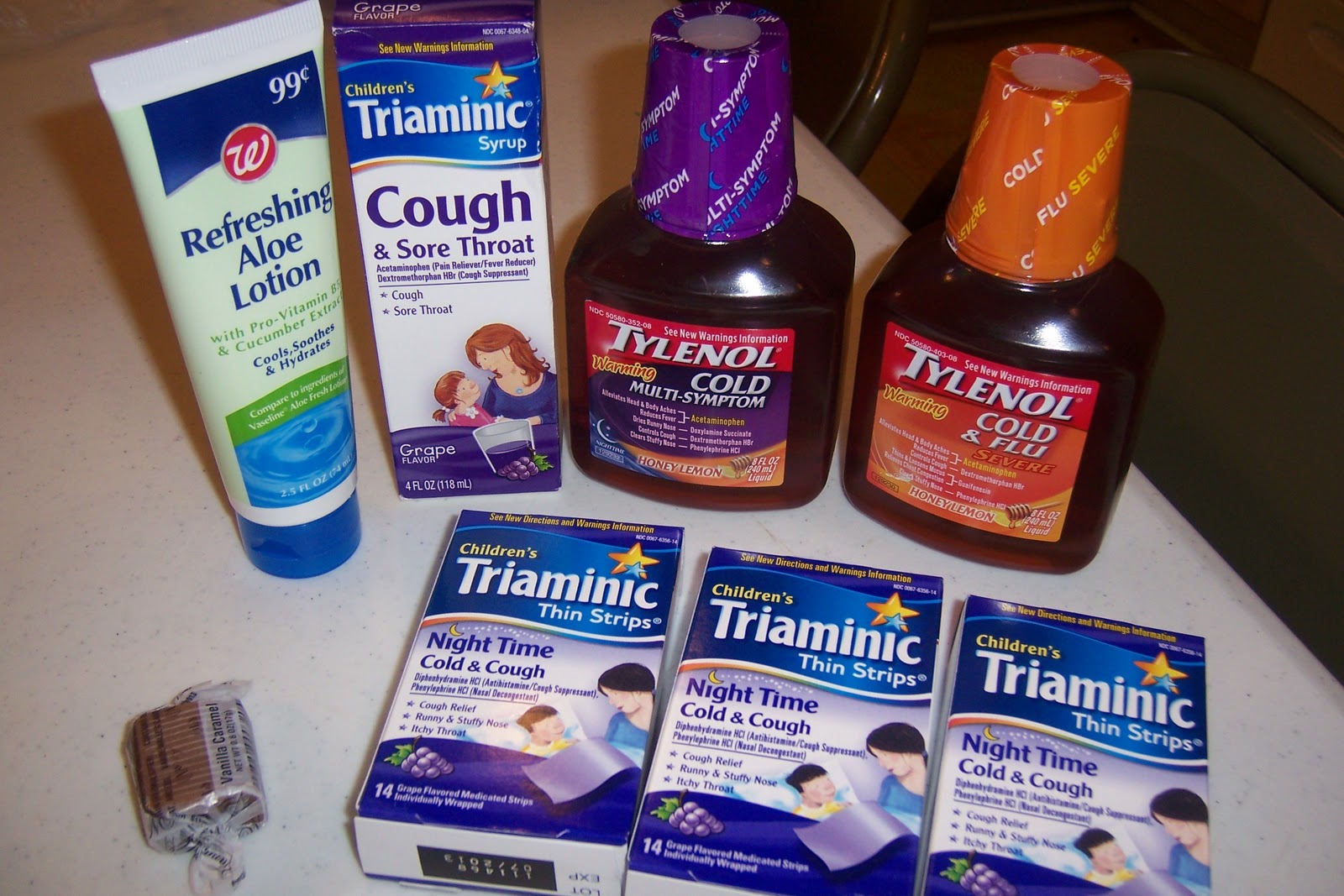 Delly's Deals Awesome Walgreens Deal on Tylenol Cold Medicine, Sudafed