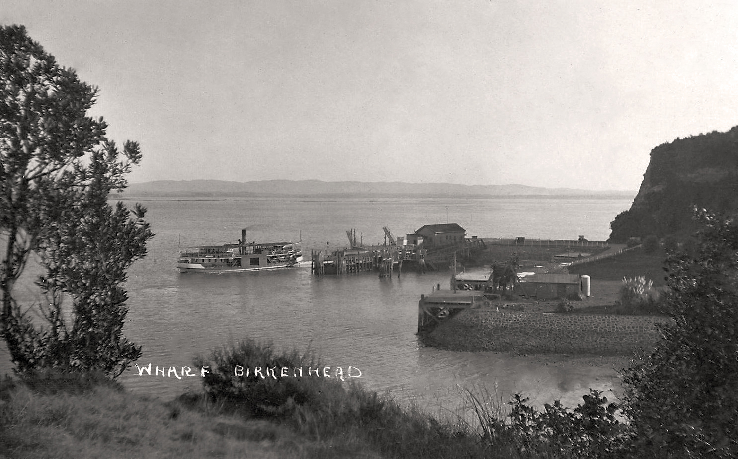 transpress nz Birkenhead ferry wharf, Auckland, early 20th century