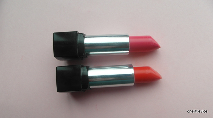 Review and Swatches: 17 Mirror Shine On Lipsticks in L.A and Shouty