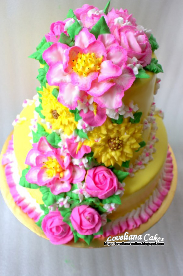 Buttercream flowers, Buttercream frosting and Wedding ...