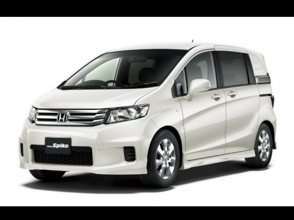 Auto Show 2012 Honda Freed Hybrid