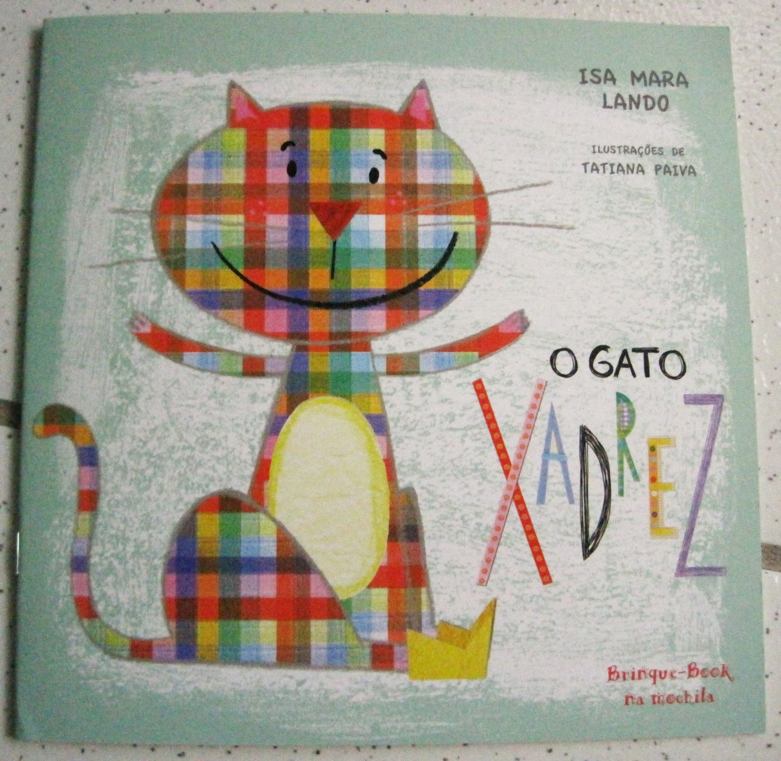 Família de Gatos - Cortador De Papel Desenho Infantil em Português