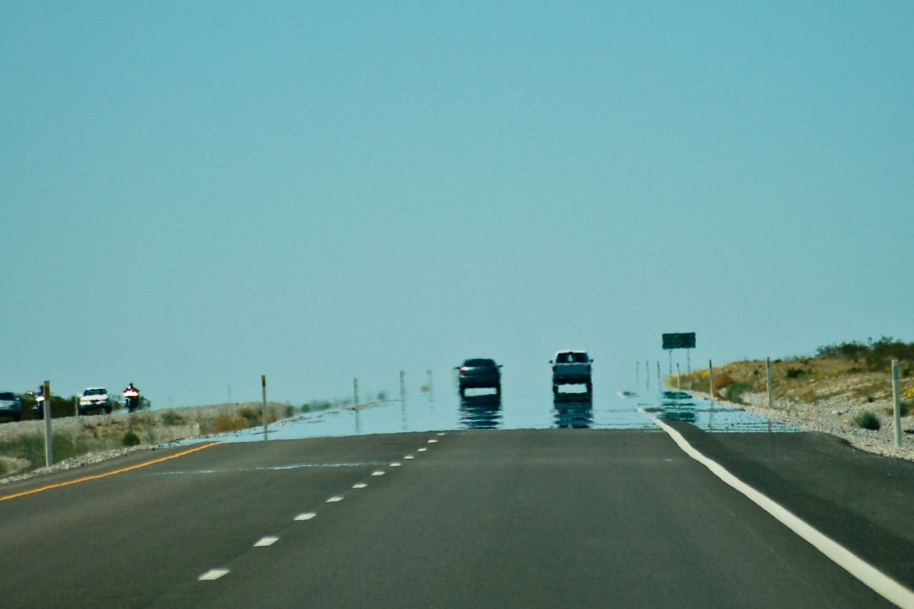 How does a mirage appear How does a mirage appear