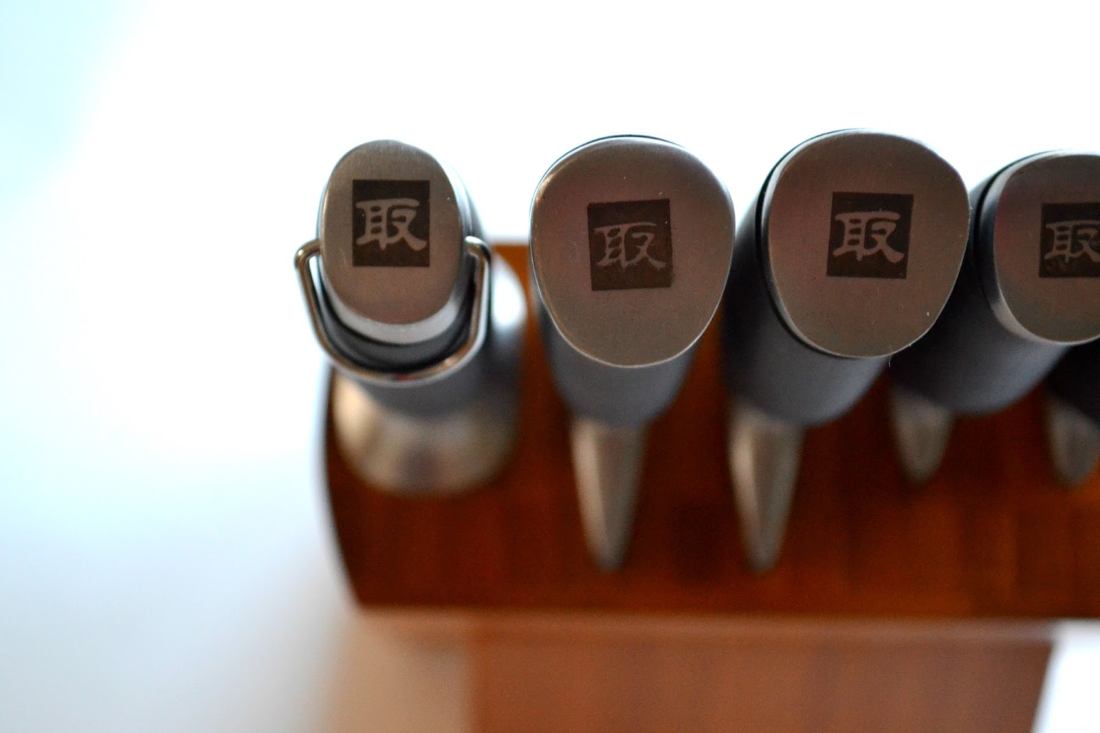 Best Gifts Kuraidori Knife Set