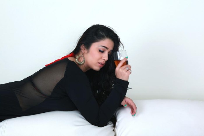 Here is most Gorgeous South Indian Actress Charmi, Who Promote Her Upcoming Movie Prema Oka Maikam in her Gorgeous Style. She got different types of Photoshoot for Promote Movie. Directed by Chandu and Music scored by Praveen. Charmme plays the role of a c@llgirl in this film.