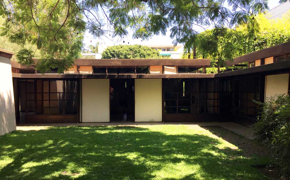 classic design Architectural Tour Schindler House Los Angeles