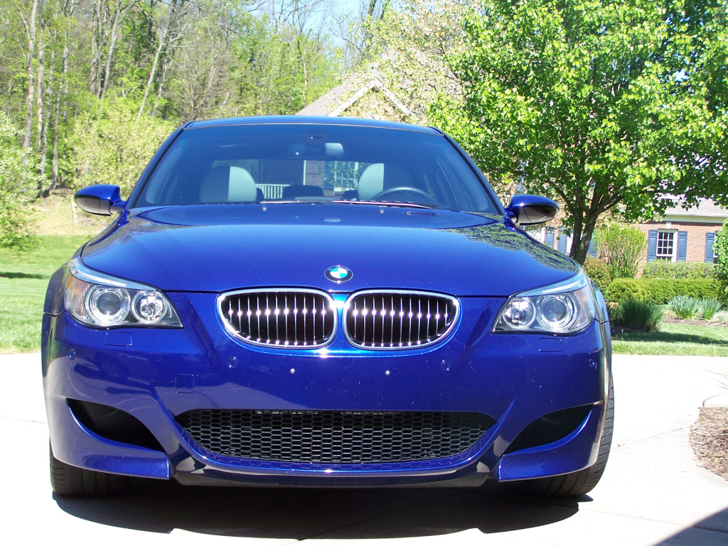 Click HERE to view the 2006 M5 Dealer Brochure in PDF format. Click HERE  for the BMW M5 Owners manual in PDF format.