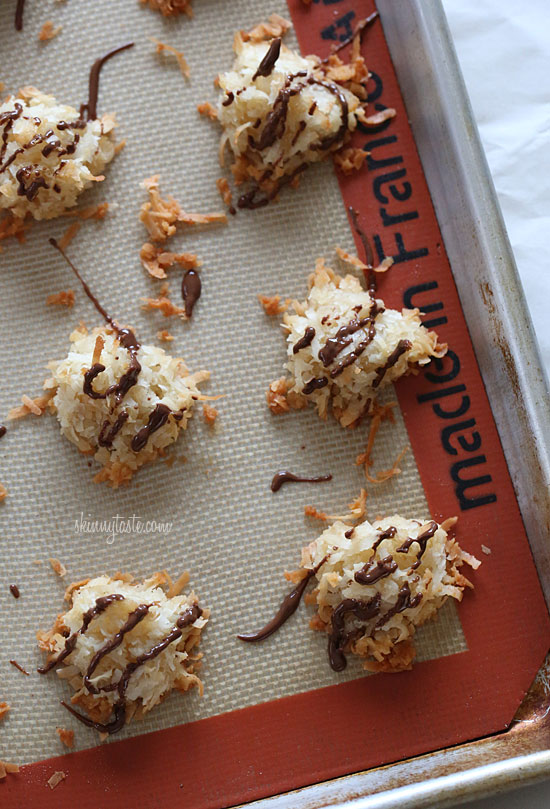 Chocolate Drizzled Coconut Macaroons Skinnytaste