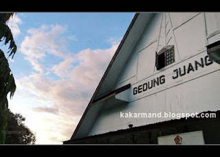 Foto Gedung Juang di Palu