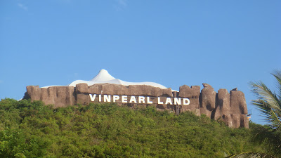 nha trang beach city, nha trang attractions, nha trang beautiful beach, vinpearl land nha trang, six senses nha trang