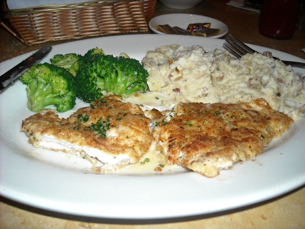 SteakNPotatoesKindaGurl Restaurant Review Cheesecake Factory at Kenwood Mall