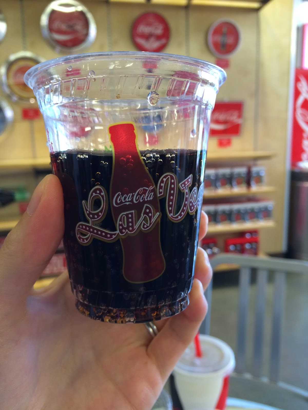 Around The World Tray From World Of CocaCola / ワールド オブ コカ・コーラのアラウンド ザ