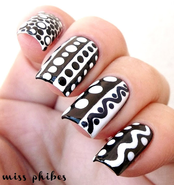 Polka dots nail art