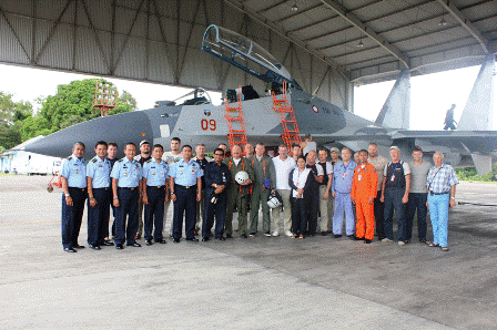 Test Flight Dua Pesawat Tempur Sukhoi Berjalan Sukses Test Flight Dua Pesawat Tempur Sukhoi Berjalan Sukses