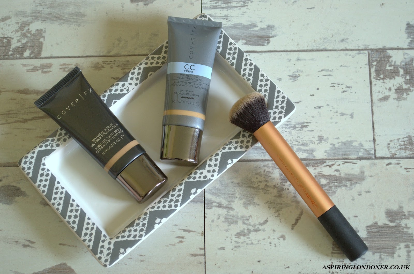 Cover Fx Natural Finish Oil Free Foundation Swatches Cover Fx Natural Finish Oil Free Foundation Swatches