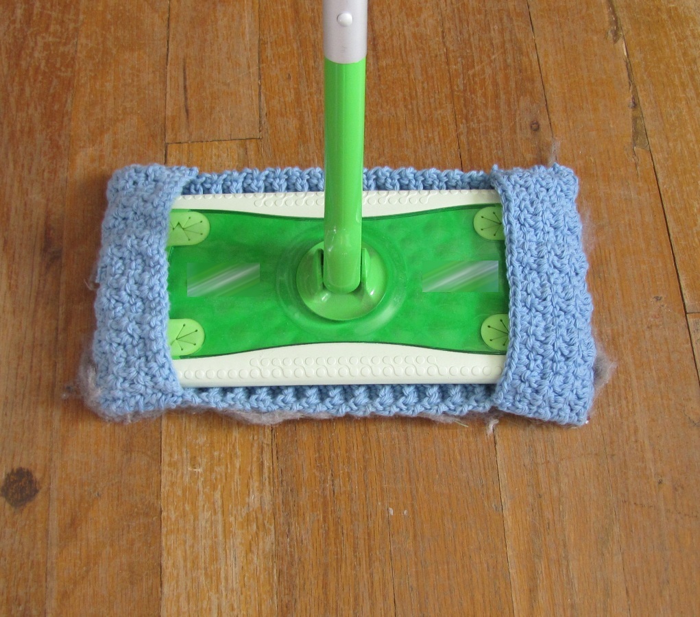 Alamosa Quilter Crocheted Floor Duster Cloth