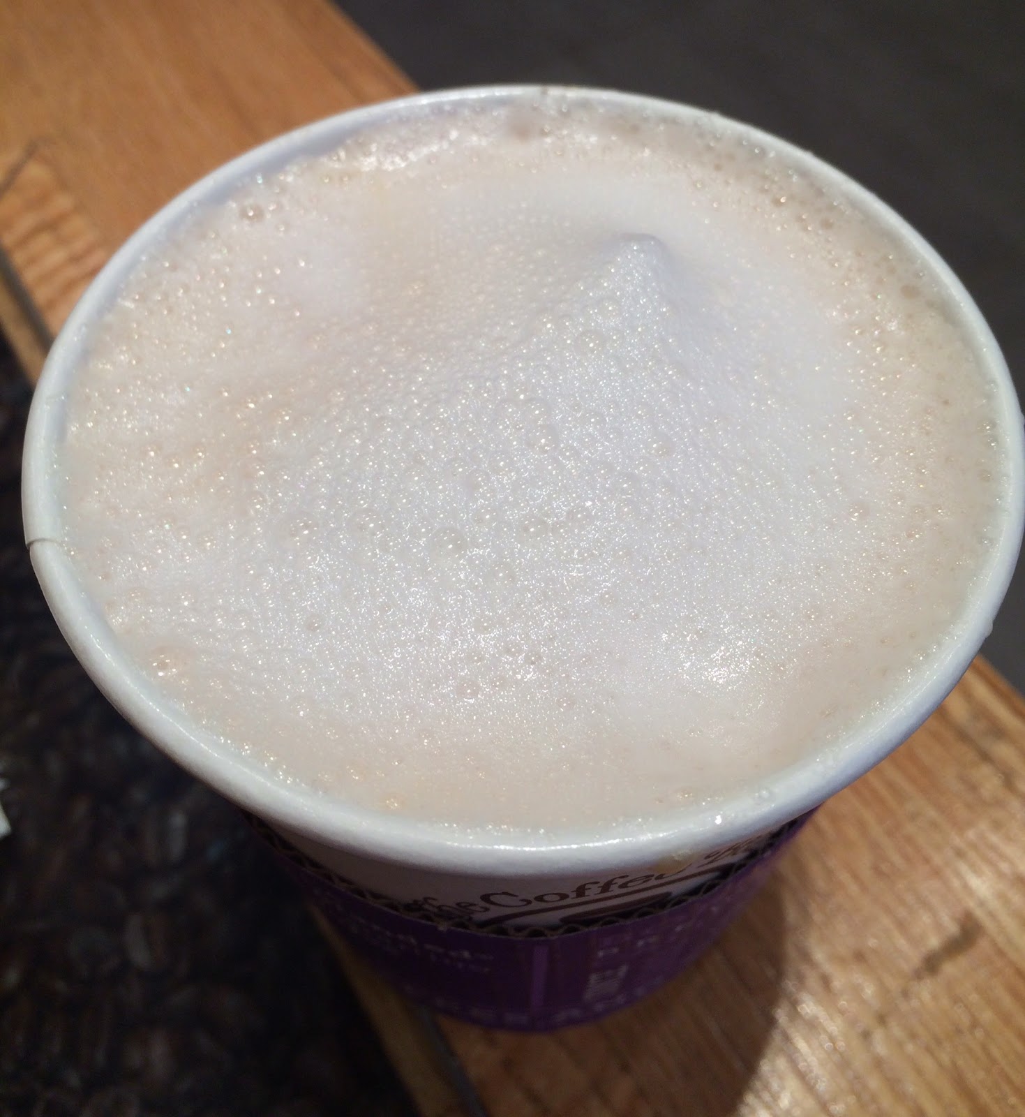 Chai Tea Latte From The Coffee Bean & Tea Leaf / ザ コーヒービーン&ティーリーフのチャイ