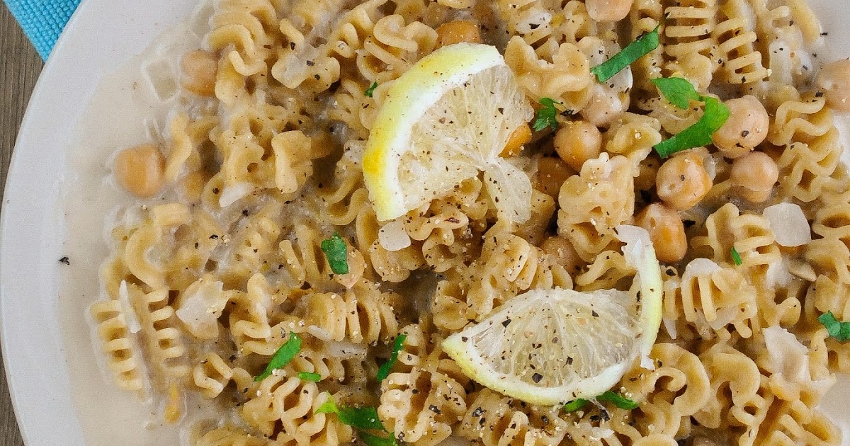 Coconut and lemon pasta with chickpeas VeganSandra