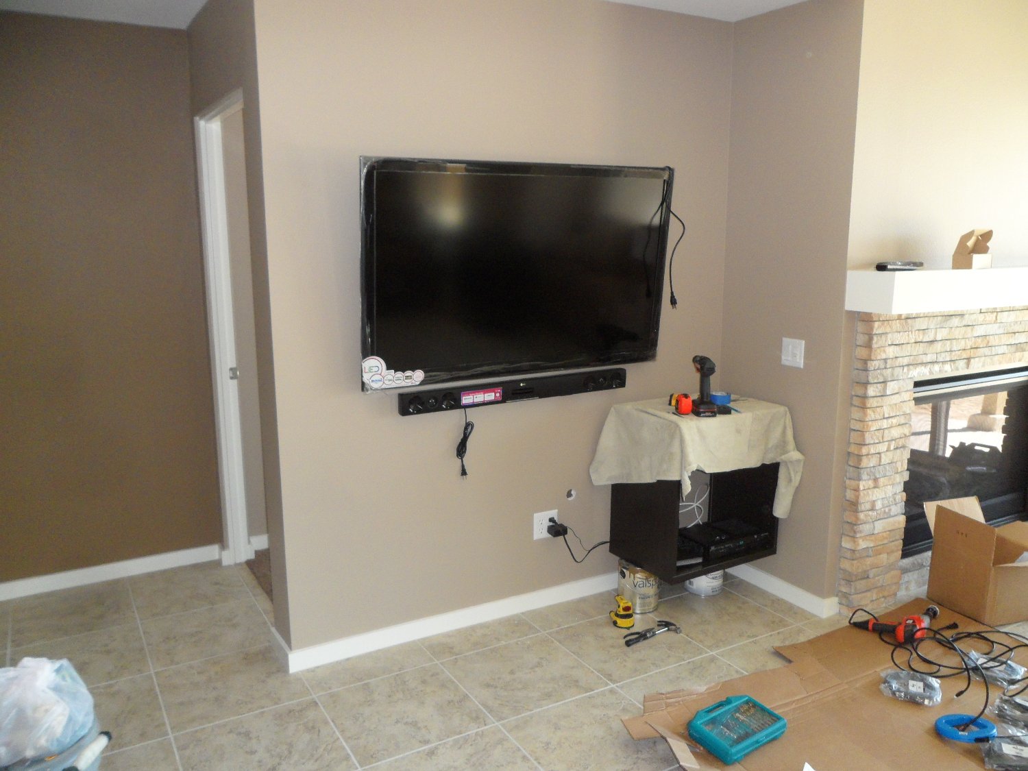 BESTA Floating Media With Flat Panel TV IKEA Hackers IKEA