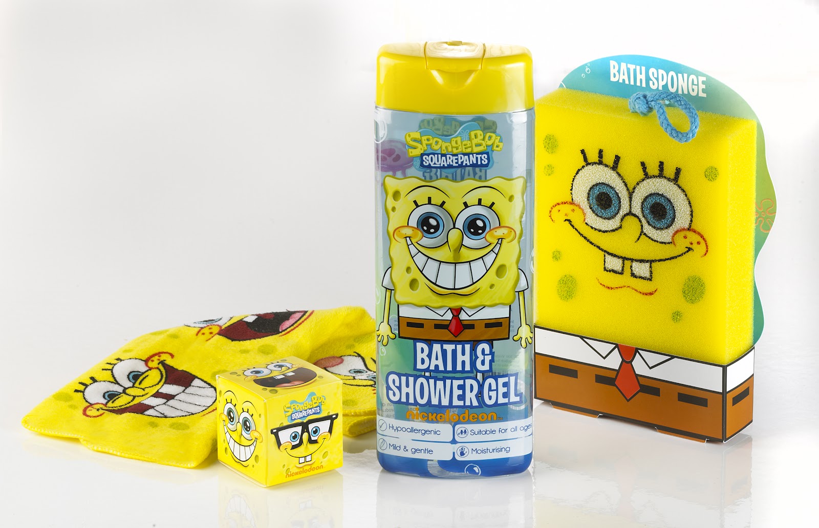 A Mothers Ramblings Bath Time Fun A Review of Some Bath Toys