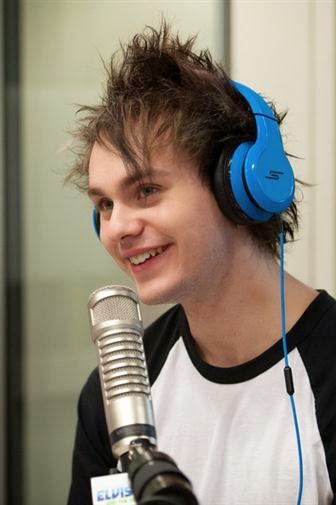 Michael Clifford ~ 5 Seconds of Summer Michael Clifford ~ 5 Seconds of Summer