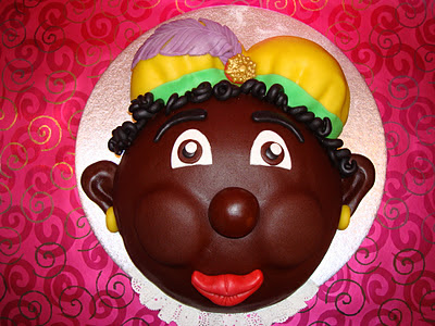 http://4.bp.blogspot.com/-WN2ddJ3iTZk/TtXx4FIbAOI/AAAAAAAABYw/s0xgIVE5bHg/s400/zwarte+Piet+taart2.JPG