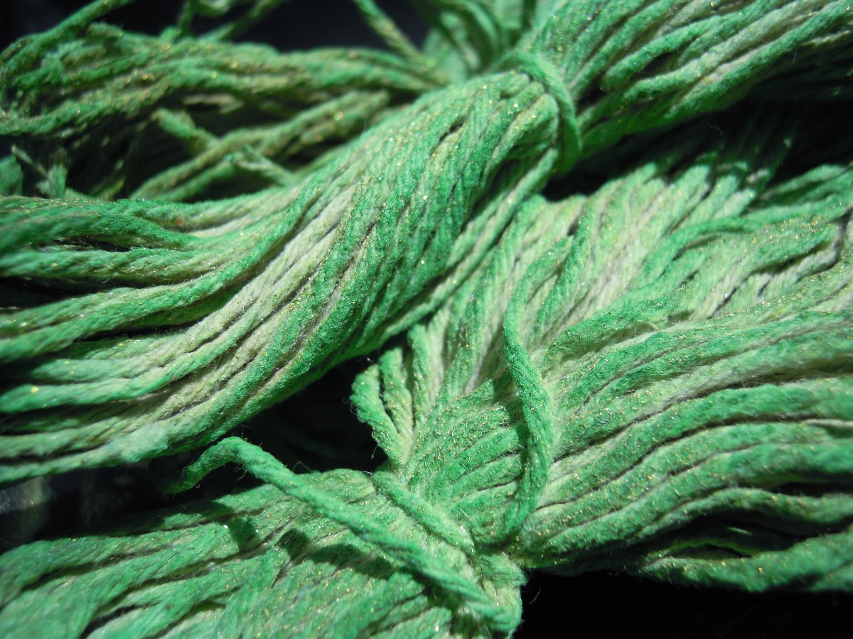 Lovinglf Designs Dyeing Dollar Store Cotton Twine with Acrylic Paints