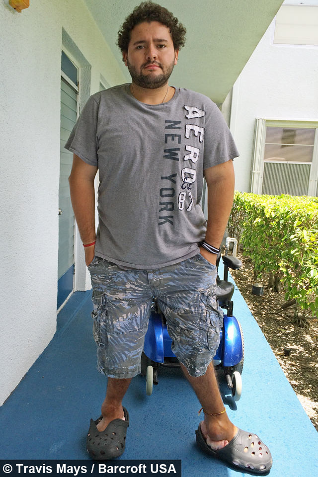 man with largest feet