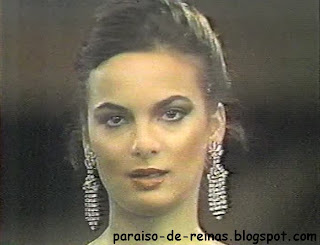 Con đường trở thành cường quốc sắc đẹp của Venezuela - Page 2 51Maritza+Sayalero%252C+Miss+Universo+1979+Pregunta+Final+%25282%2529