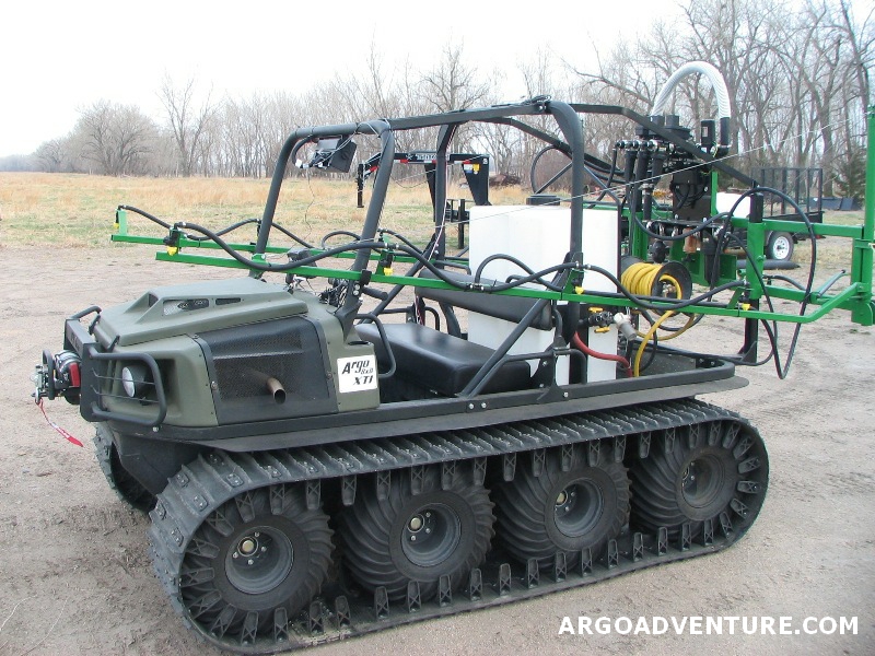 Argo Adventure 2013 ARGO XTI 8X8 WEED SPRAY RIG