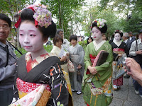 現代舞妓たち